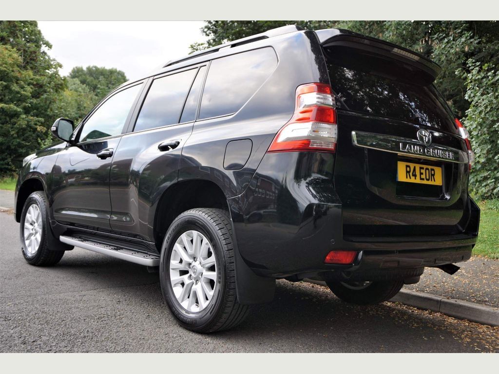 Toyota Land Cruiser 3.0 D-4d Icon Black #6
