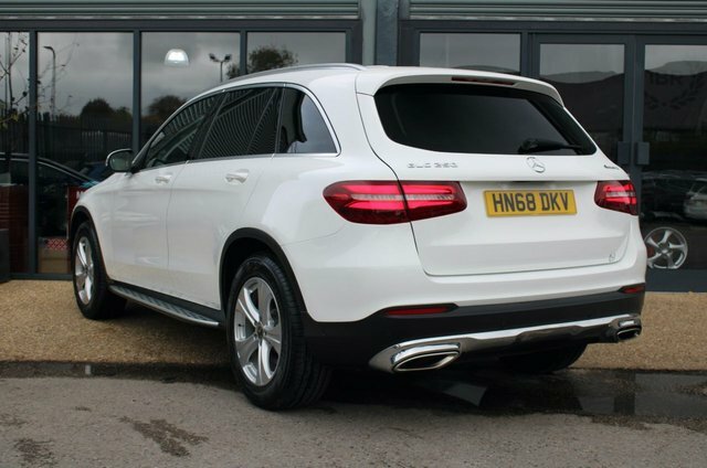 Mercedes-Benz GLC Class 2.0 Glc250 Sport Suv G-tronic 4Matic E White #2