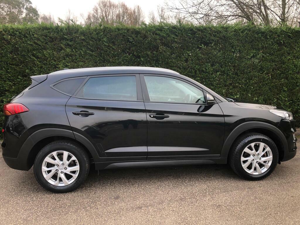 Hyundai Tucson 1.6 Gdi Se Nav Euro 6 S S EA68UAH Black #3