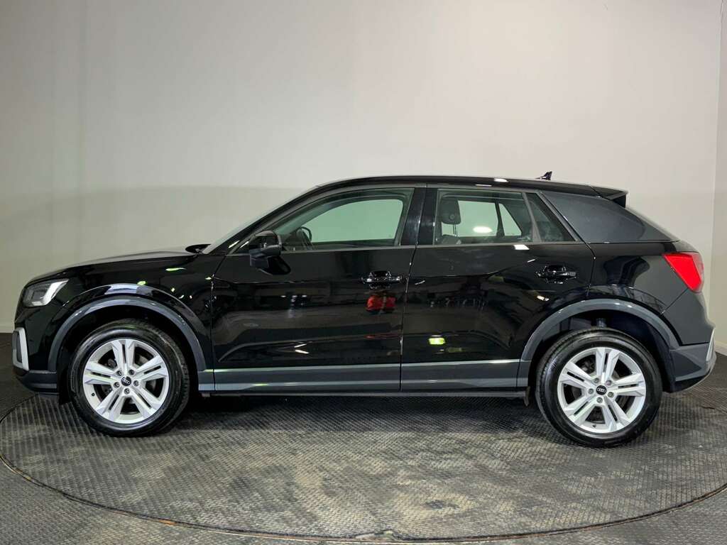 Audi Q2 1.5 Tfsi Cod 35 Sport Suv Euro 6 RO72MLZ Black #3