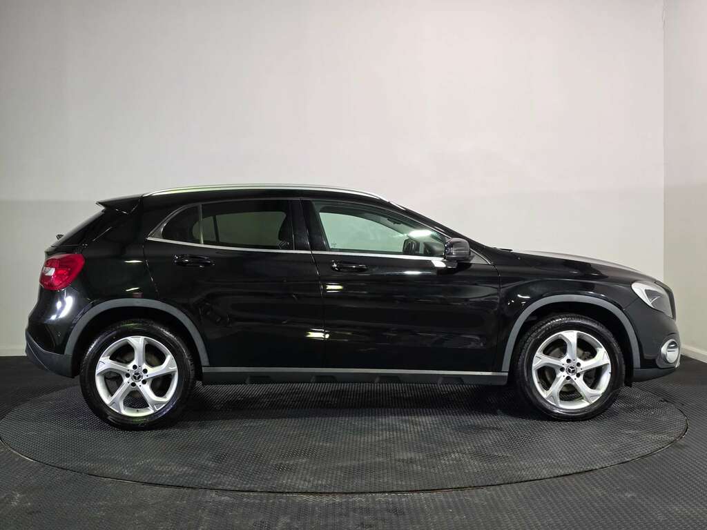 Mercedes-Benz GLA Class 2.1 Gla200d Se Euro 6 Ss Green #7