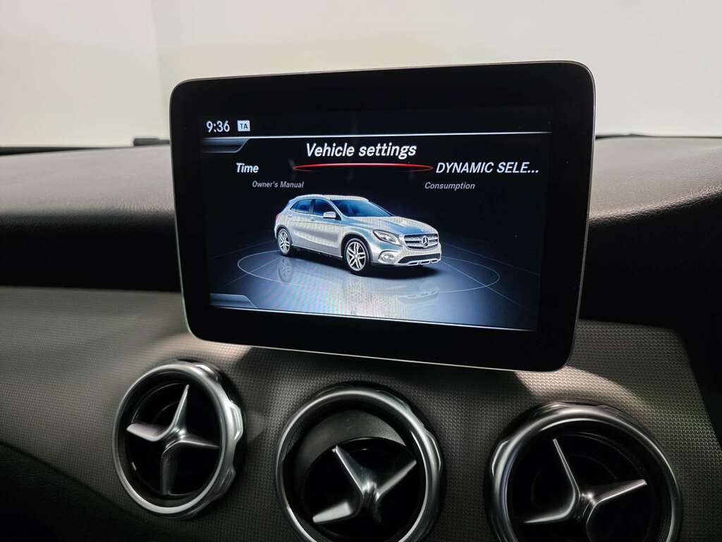 Mercedes-Benz GLA Class 2.1 Gla200d Se Euro 6 Ss Green #45