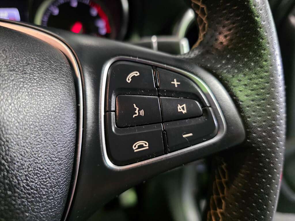 Mercedes-Benz GLA Class 2.1 Gla200d Se Euro 6 Ss Green #28
