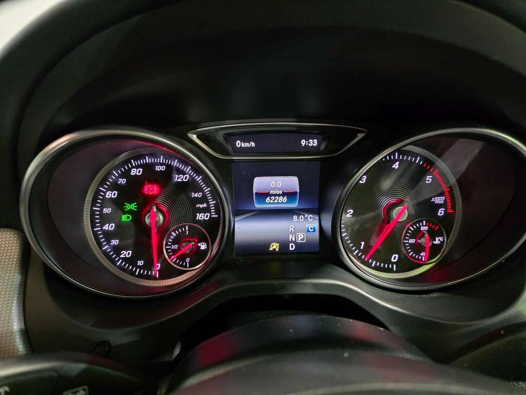 Mercedes-Benz GLA Class 2.1 Gla200d Se Euro 6 Ss Green #27