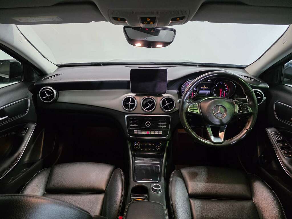 Mercedes-Benz GLA Class 2.1 Gla200d Se Euro 6 Ss Green #8