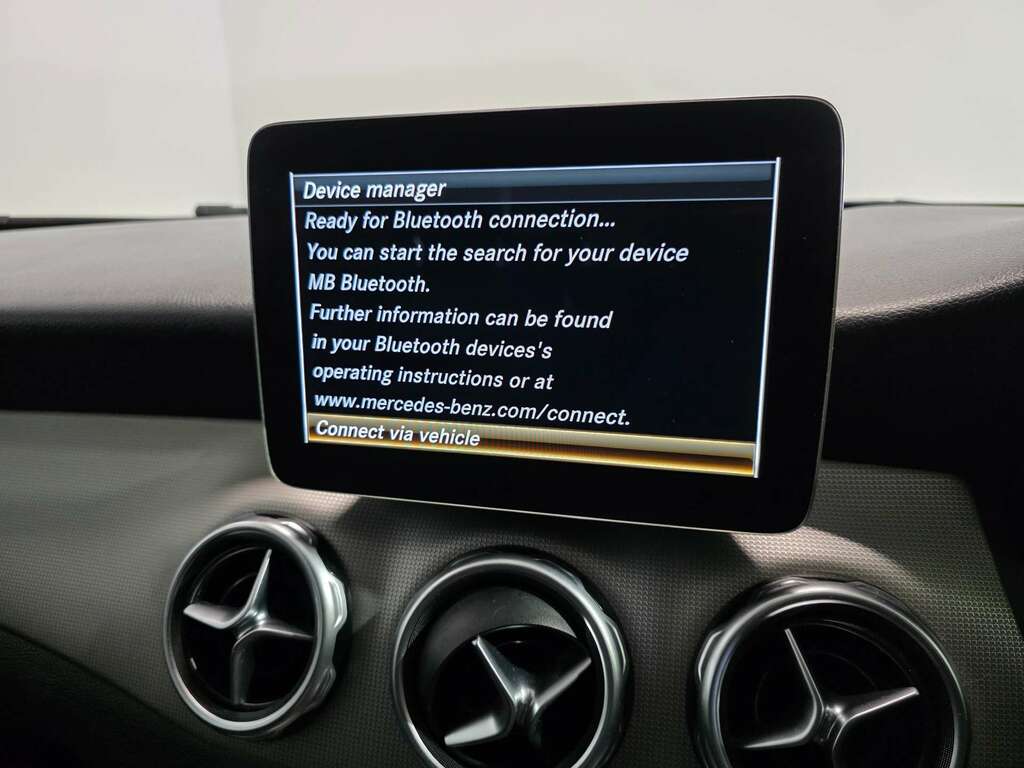 Mercedes-Benz GLA Class 2.1 Gla200d Se Euro 6 Ss Green #43