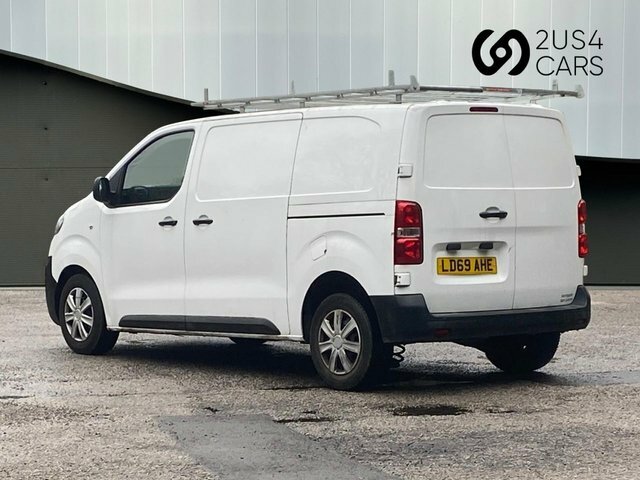 Citroen Dispatch 2.0 Bluehdi 1400 Enterprise M Panel Van 6Dr LD69AHE White #4