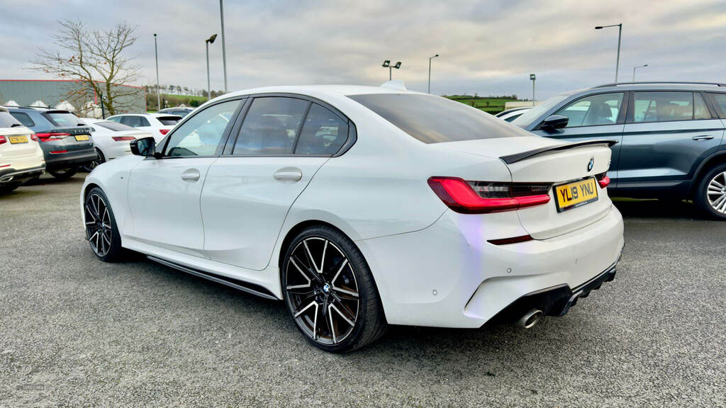 BMW 3 Series 320D M Sport Step YL19YNU White #4