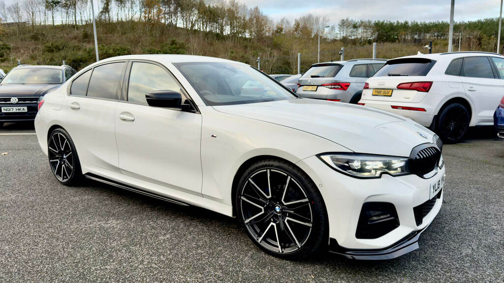 BMW 3 Series 320D M Sport Step YL19YNU White #2