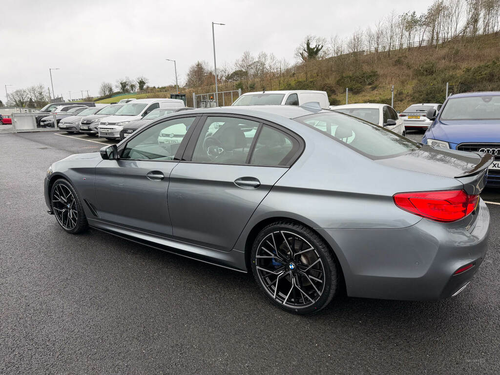 BMW 5 Series 530D M Sport LR70UPK Blue #4