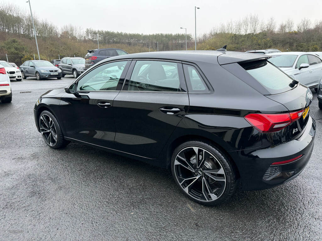 Audi A3 30 Tdi Technik LS71KGO Black #3