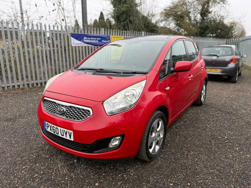 Kia Venga 1.4 3 Euro 5 Red #6