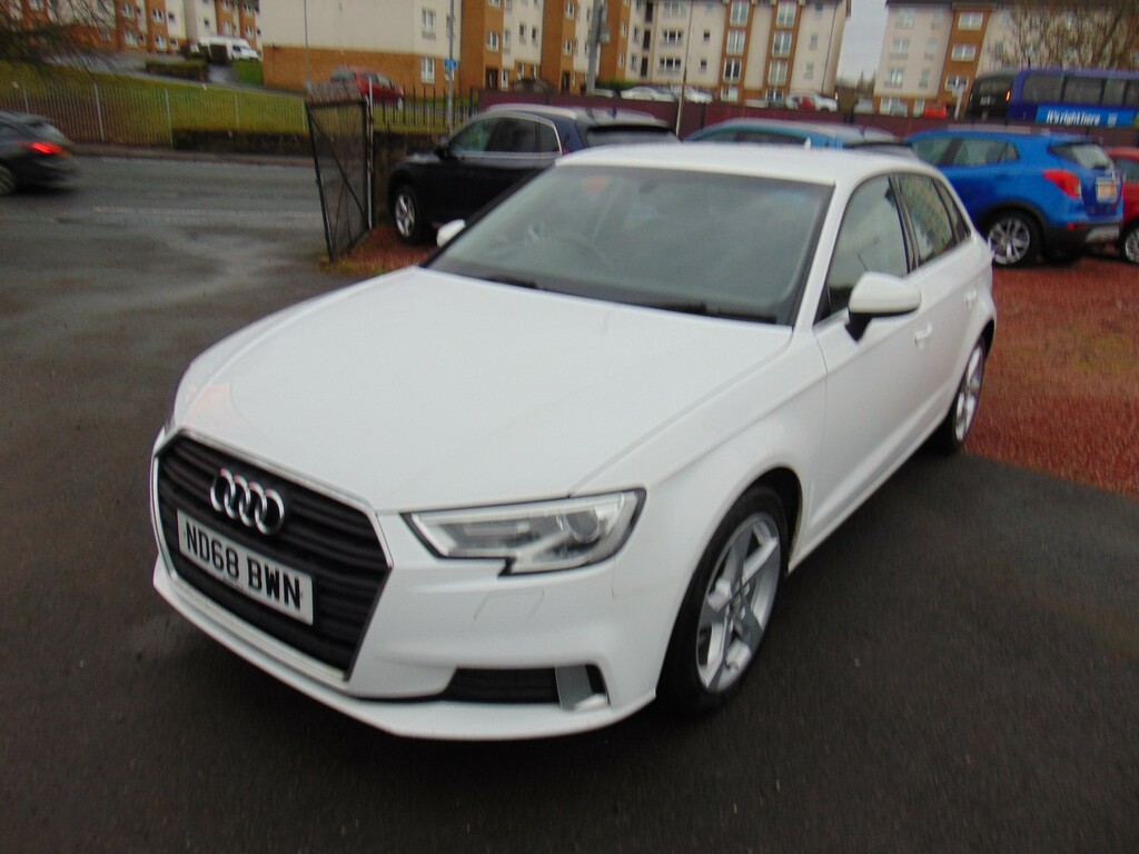 Audi A3 Hatchback 1.5 Tfsi Cod 35 Sport Mot January 2027 ND68BWN White #6