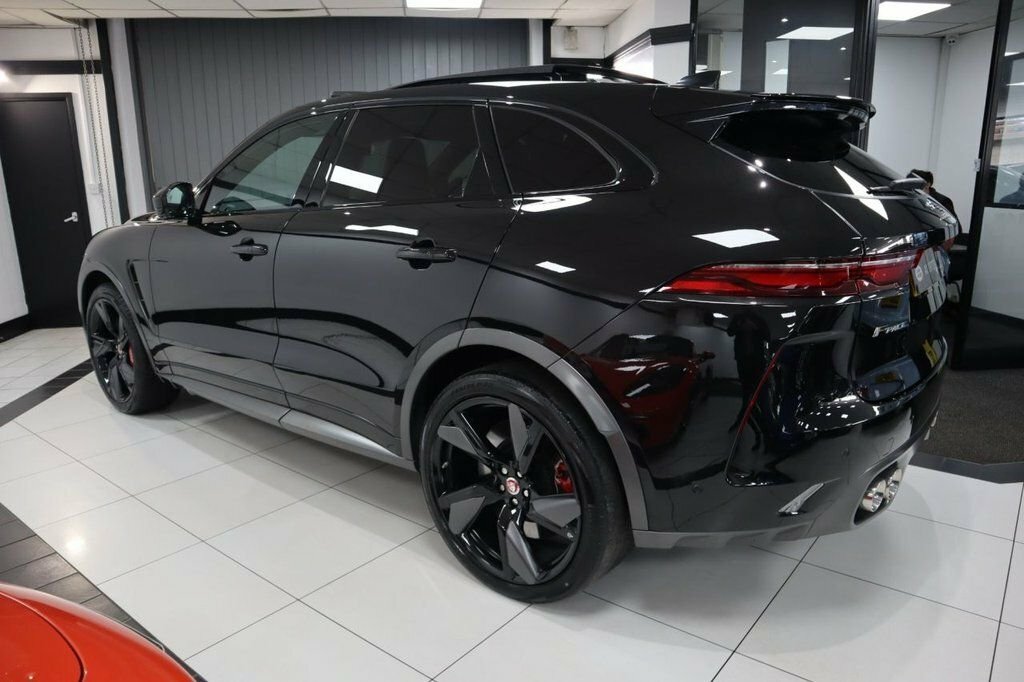 Jaguar F-Pace 5L Svr SN21WZD Black #6