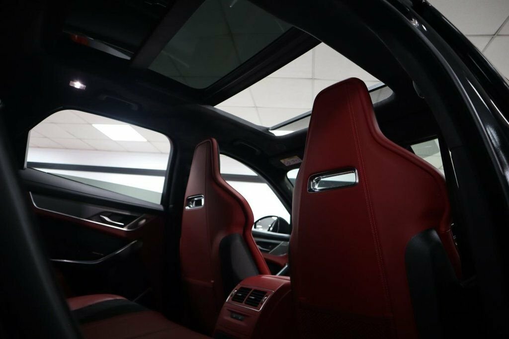 Jaguar F-Pace 5L Svr SN21WZD Black #4