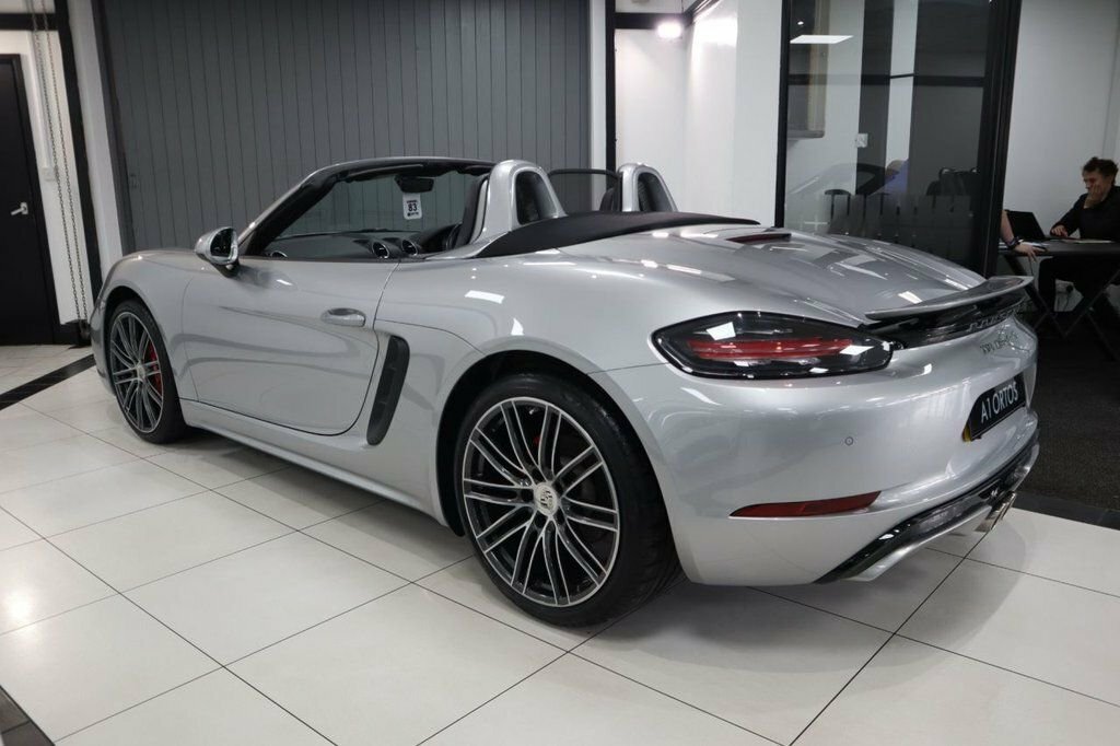 Porsche 718 Boxster 2.5L S Silver #5