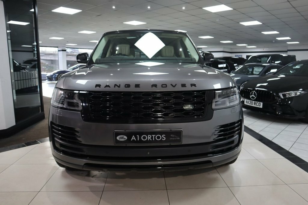 Land Rover Range Rover 4.4L Autobiography 5dr NG18CBU Grey #2