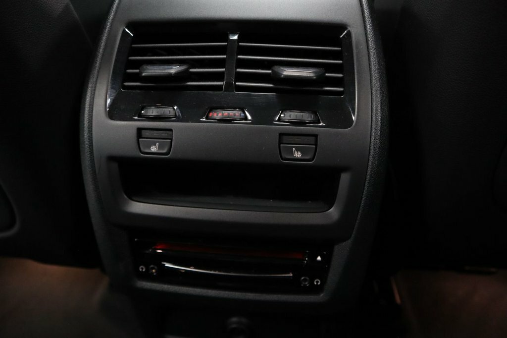 BMW X5 3L M Sport DS22KTT Black #3