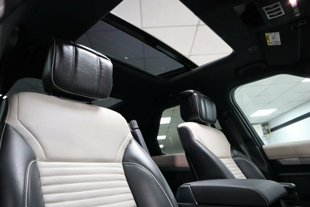 Land Rover Discovery 3L R-dynamic Hse CX71EZC Black #4
