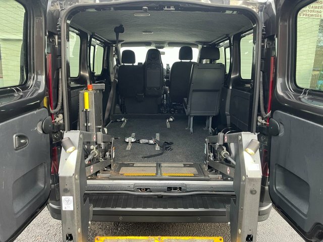 Renault Trafic 1.6 Dci 27 Business Black #3