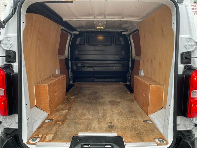 Fiat Scudo 1.5 Multijet Tecnico Panel BP72UKV White #2