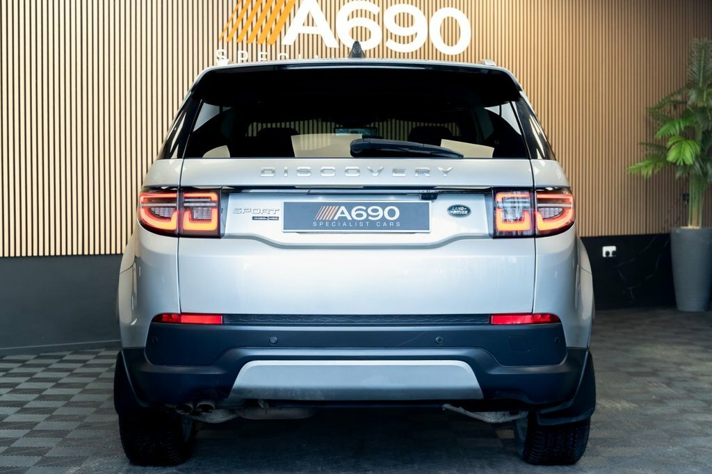 Land Rover Discovery Sport 2L Hse LD69KWY Silver #6