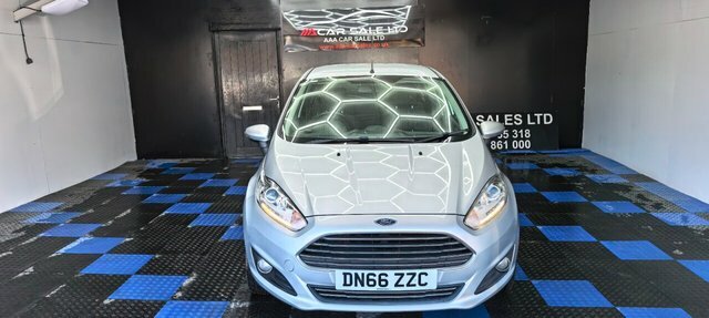 Ford Fiesta 1.25 Zetec Hatchback Euro 6 82 DN66ZZC Silver #4