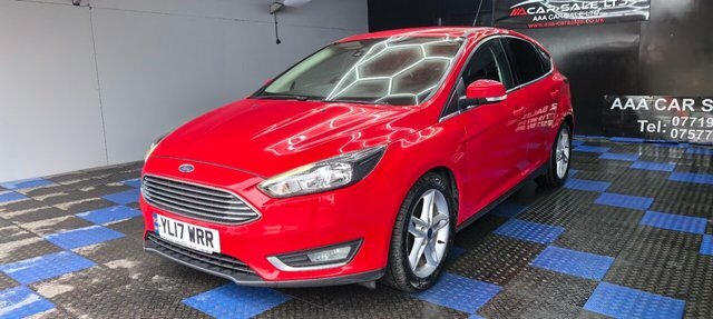 Ford Focus 1.5 Tdci Titanium Hatchback Euro YL17WRR Red #5