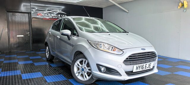 Ford Fiesta 1.0T Ecoboost Zetec Hatchback Eu Silver