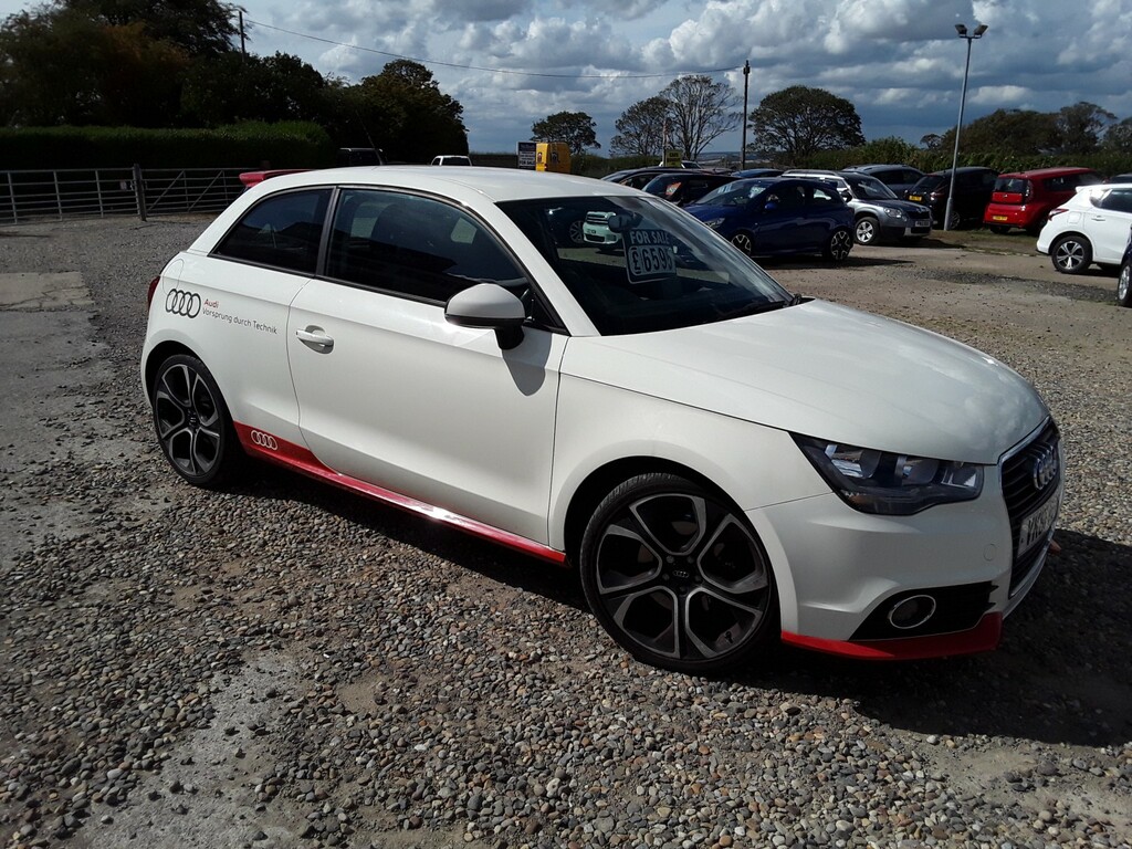 Audi A1 Hatchback 1.6 Tdi Competition Line 2011 White