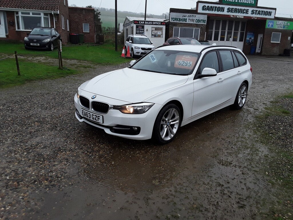 BMW 3 Series Estate 2.0 318D Sport Touring 2013 EA63GZF White #3