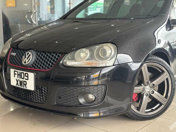 Volkswagen Golf Hatchback FH09XWR #5