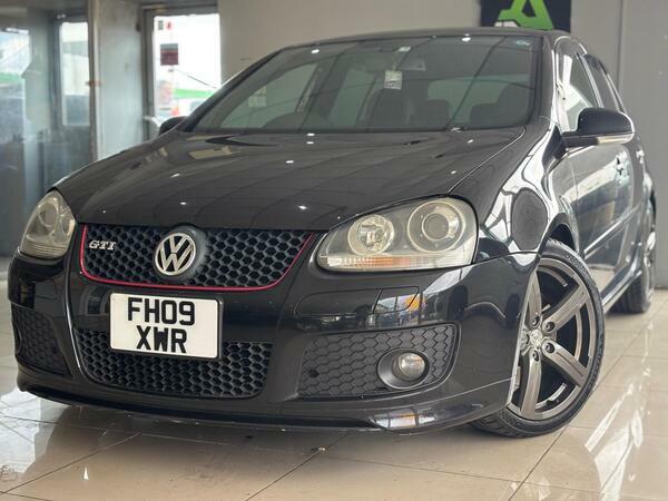 Volkswagen Golf Hatchback FH09XWR #3