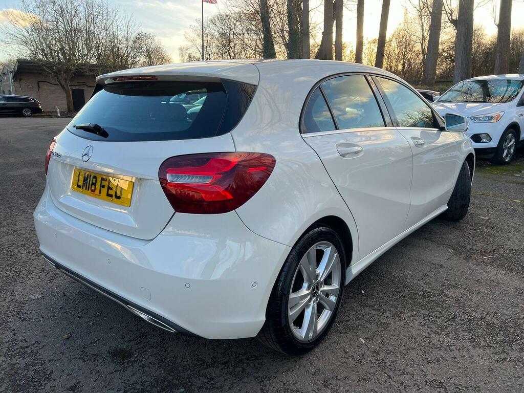 Mercedes-Benz A Class Hatchback 1.5 A180d Sport Premium 7G-dct Euro 6 LM18FEO White #5