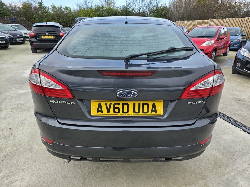 Ford Mondeo 2.0-Mondeo-sport-5dr Grey #6