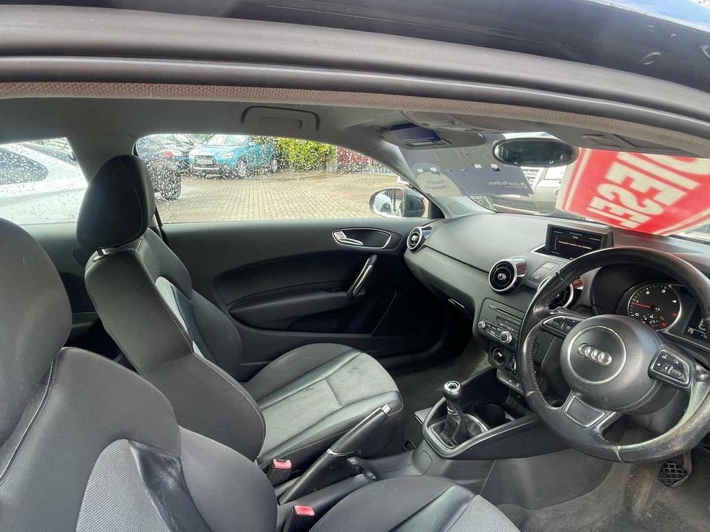 Audi A1 1.6 Tdi Sport Euro 5 S S AX61AHZ Black #5