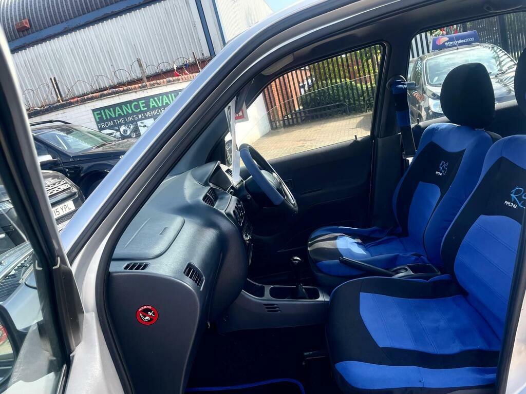 Daihatsu Terios 1.3 Sport Black #10