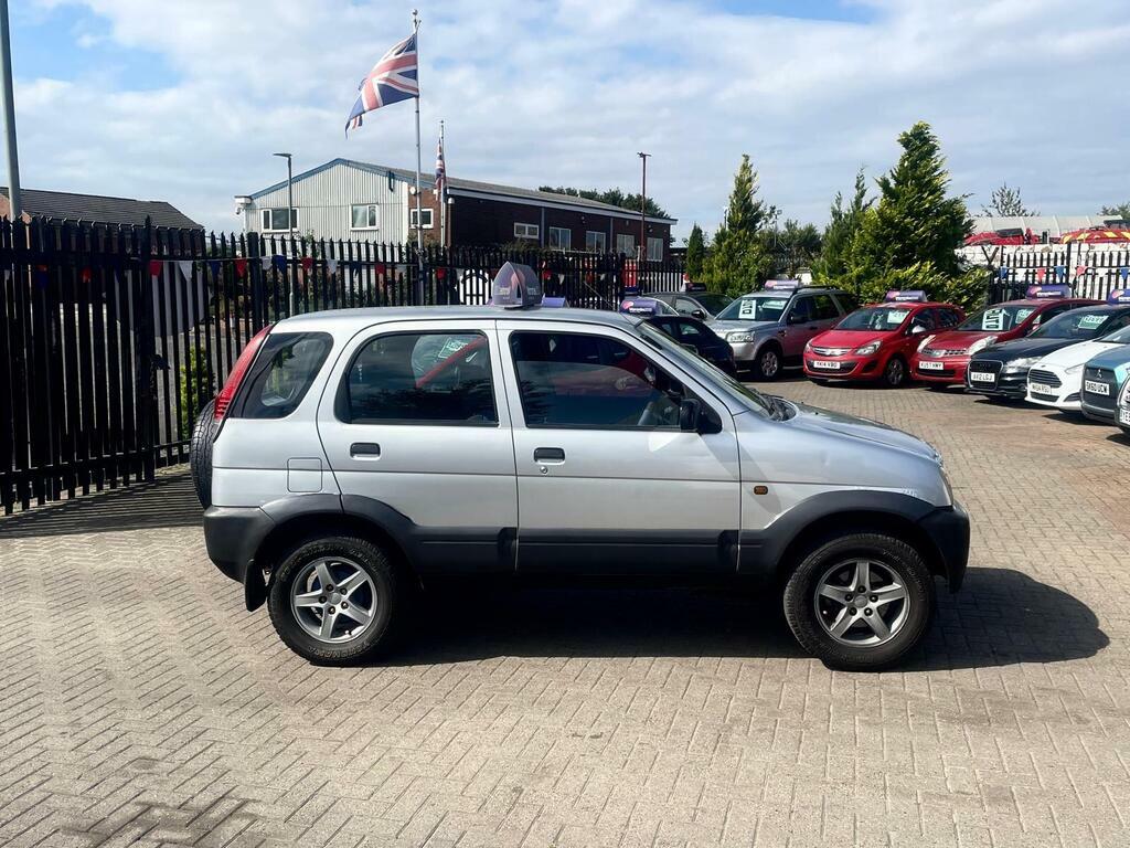 Daihatsu Terios 1.3 Sport Black #4