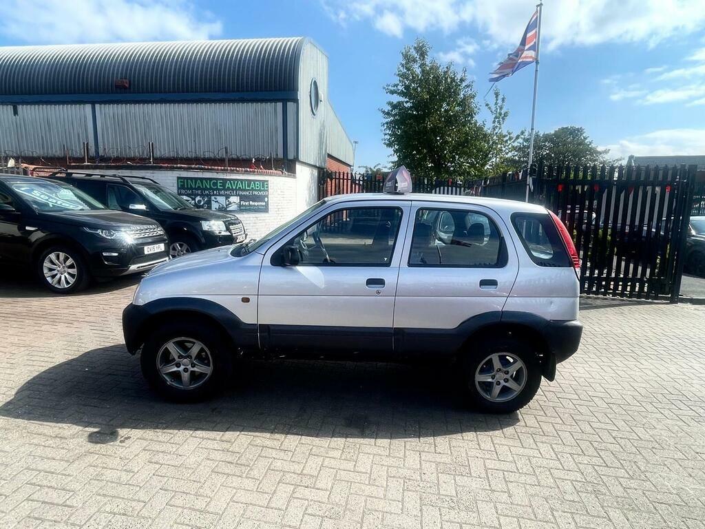 Daihatsu Terios 1.3 Sport Black #5