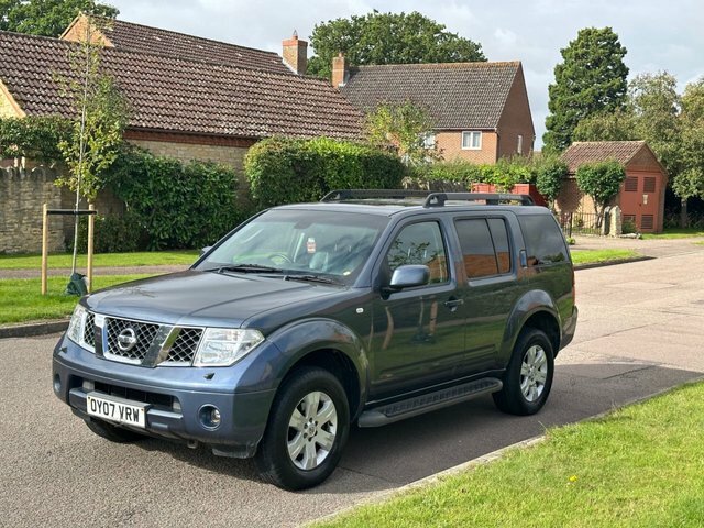 Nissan Pathfinder 2.5 Aventura Dci 169 Bhp Grey #3