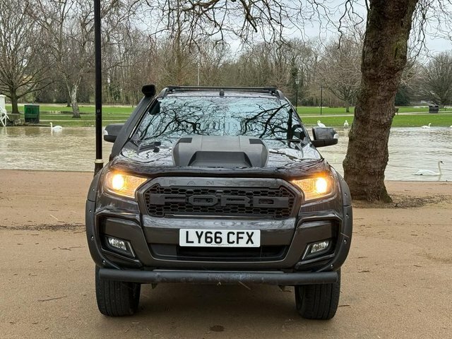 Ford Ranger 3.2 Wildtrak 4X4 Dcb Tdci 197 Bhp Grey #6