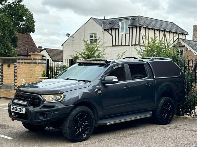 Ford Ranger 3.2 Wildtrak 4X4 Dcb Tdci 197 Bhp Grey #3