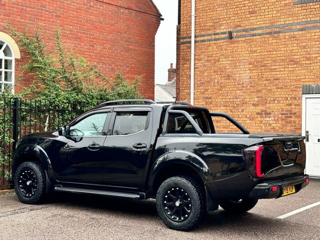 Nissan Navara 2.3 Dci N-guard Pickup Double Cab EY19VUP Black #5