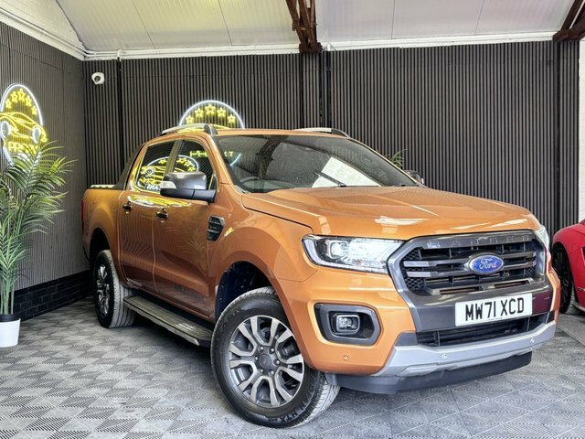 Ford Ranger 2.0 Ecoblue Wildtrak Pickup Double Cab MW71XCD Orange