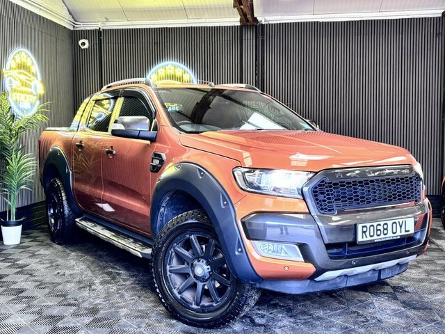 Ford Ranger 3.2 Tdci Wildtrak Pickup Double Cab Aut RO68OYL Orange