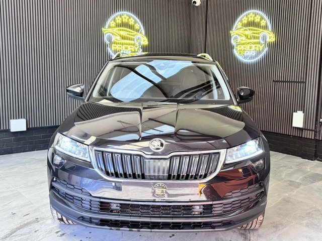 Skoda Karoq 2.0 Tdi Edition Suv 4Wd Euro 6 MV18TVL Black #4