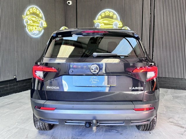 Skoda Karoq 2.0 Tdi Edition Suv 4Wd Euro 6 MV18TVL Black #5