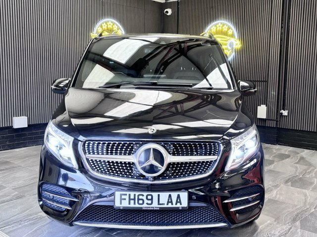 Mercedes-Benz V Class 2.0 V220d Amg Line Mpv G-tronic Euro 6 FH69LAA Black #4