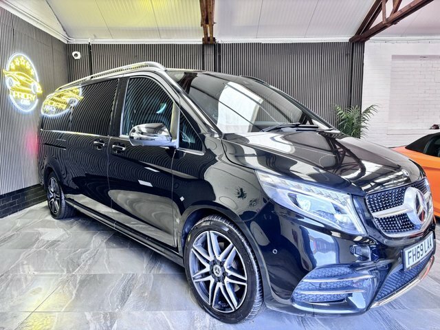 Mercedes-Benz V Class 2.0 V220d Amg Line Mpv G-tronic Euro 6 FH69LAA Black #2