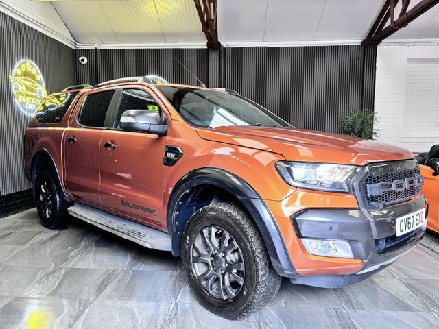 Ford Ranger 3.2 Tdci Wildtrak Pickup Double Cab Aut CV67EXG Orange #2